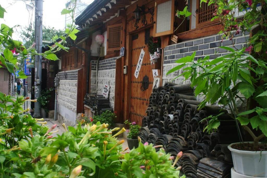 Namhyundang - Hanok Korean Traditional House Seúl Exterior foto