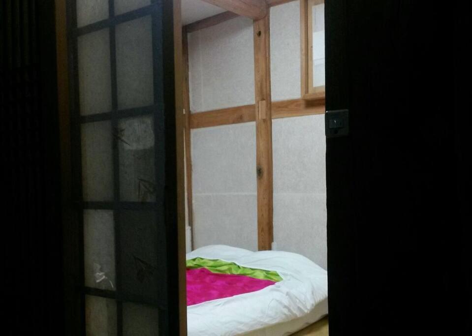 Namhyundang - Hanok Korean Traditional House Seúl Exterior foto
